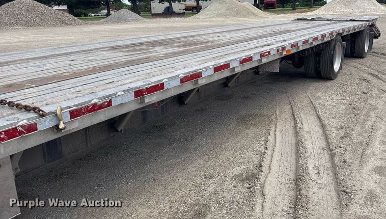 image for item EG6464 2016 Wilson CT-1080 drop deck equipment trailer