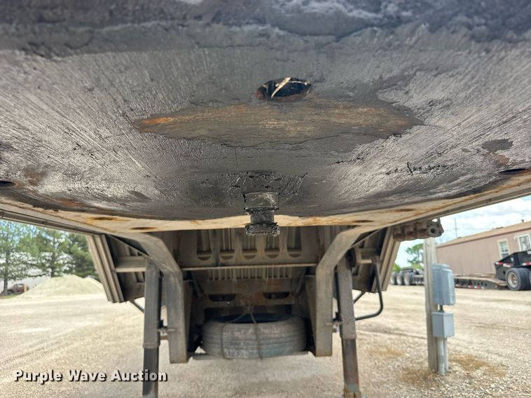 image for item EG6464 2016 Wilson CT-1080 drop deck equipment trailer