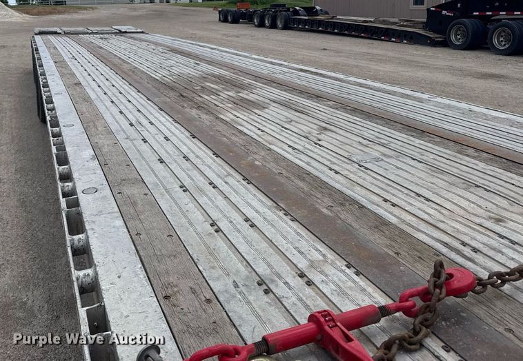 image for item EG6464 2016 Wilson CT-1080 drop deck equipment trailer