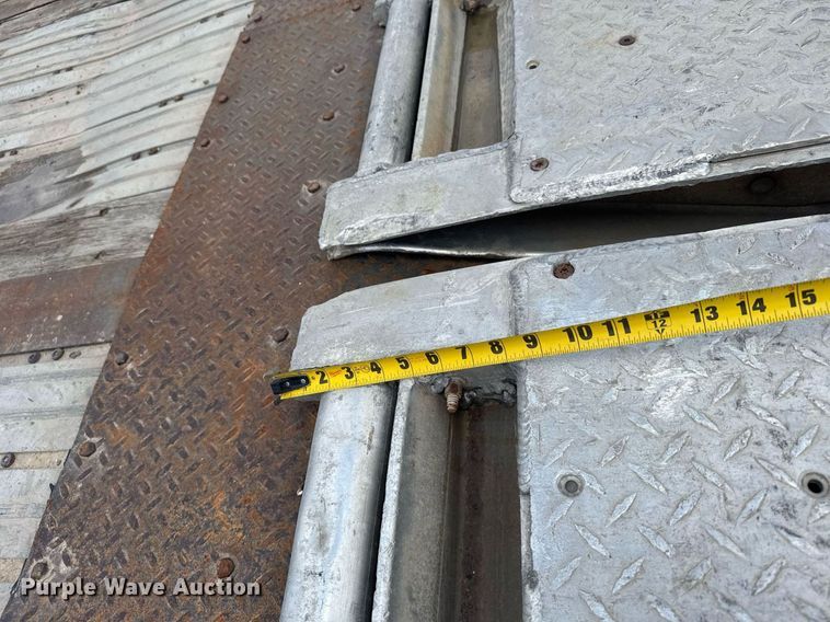 image for item EG6464 2016 Wilson CT-1080 drop deck equipment trailer