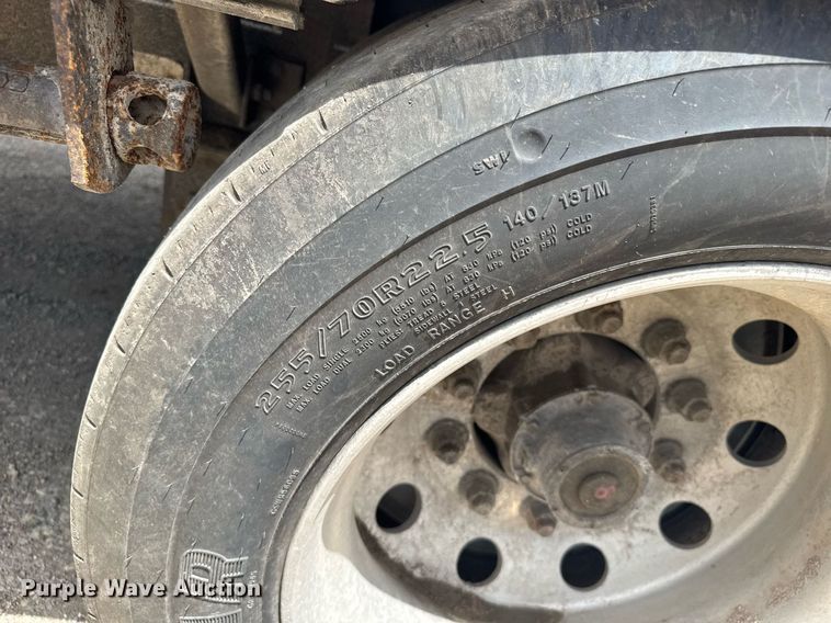 image for item EG6464 2016 Wilson CT-1080 drop deck equipment trailer