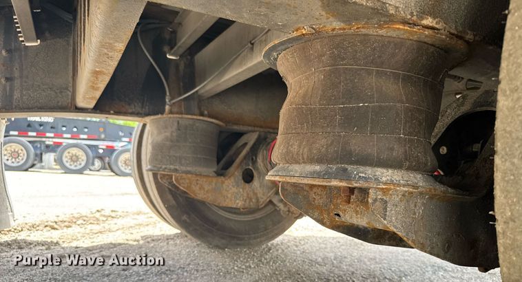 image for item EG6464 2016 Wilson CT-1080 drop deck equipment trailer