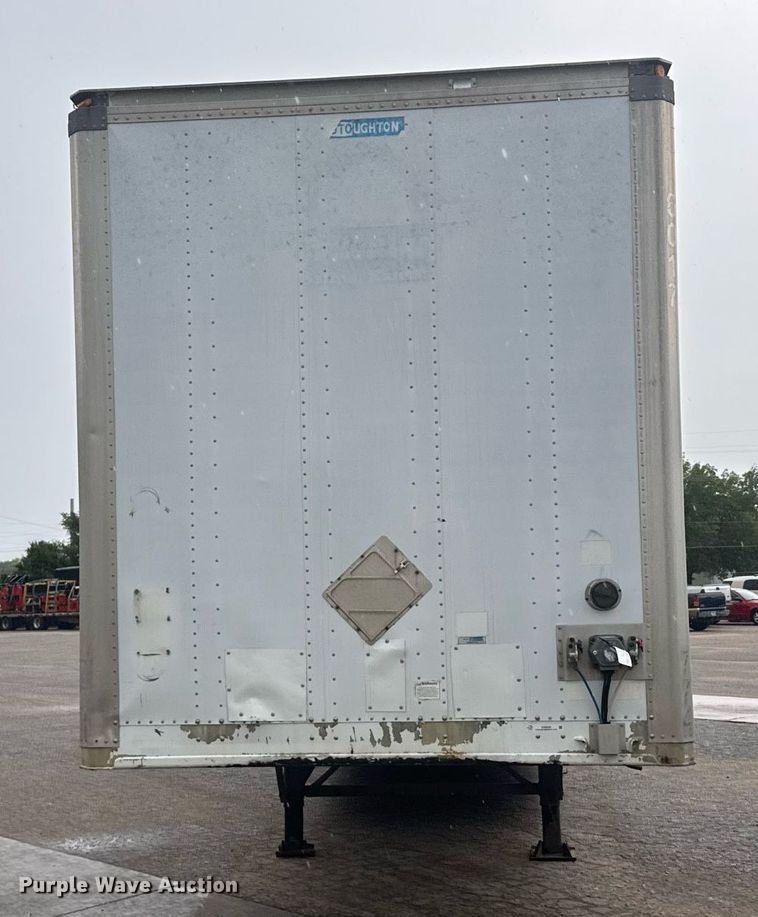 image for item EG6556 2007 Stoughton dry van trailer