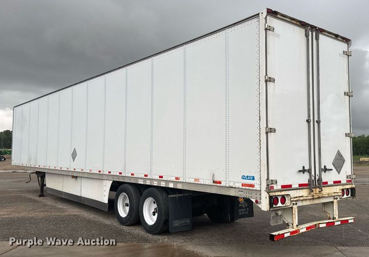 image for item EG6556 2007 Stoughton dry van trailer