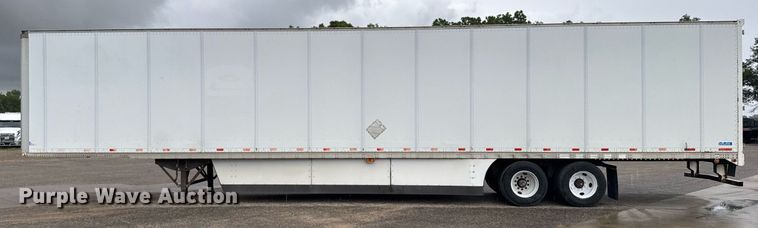 image for item EG6556 2007 Stoughton dry van trailer