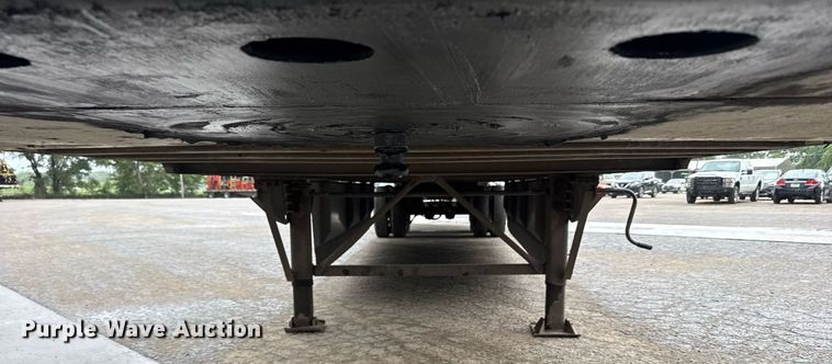 image for item EG6556 2007 Stoughton dry van trailer