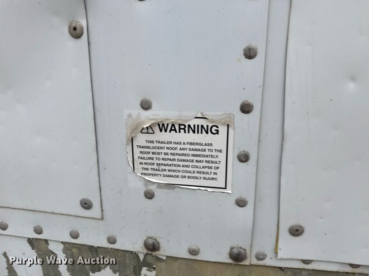 image for item EG6556 2007 Stoughton dry van trailer