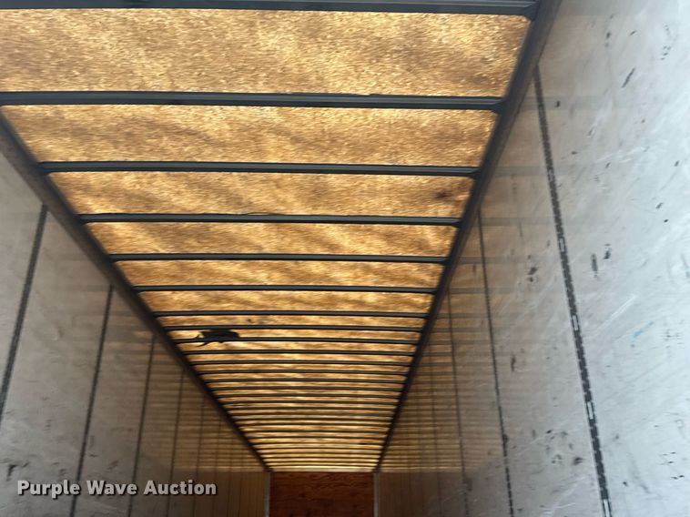 image for item EG6556 2007 Stoughton dry van trailer