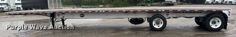 image for item EG6557 2015 Mac flatbed trailer
