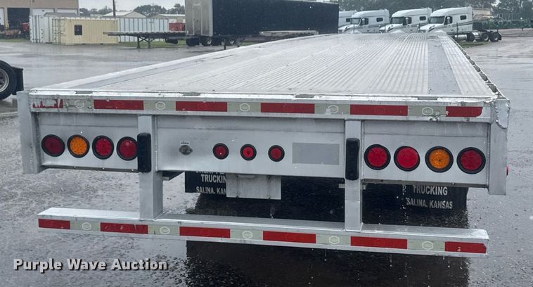 image for item EG6559 2015 Mac  flatbed trailer