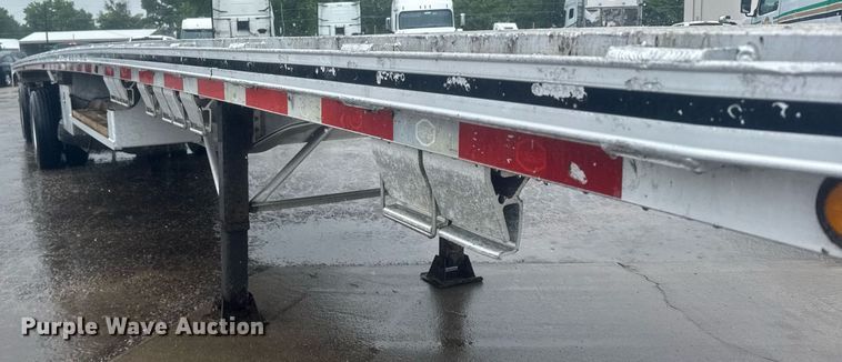 image for item EG6559 2015 Mac  flatbed trailer