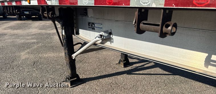 image for item EG6585 2014 Mac flatbed trailer