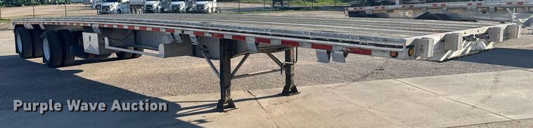 image for item EG6586 2014 Mac flatbed trailer