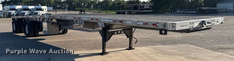 image for item EG6587 2015 Manac flatbed trailer