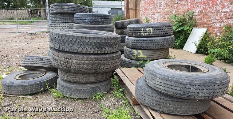 image for item EI0001 (34) tires