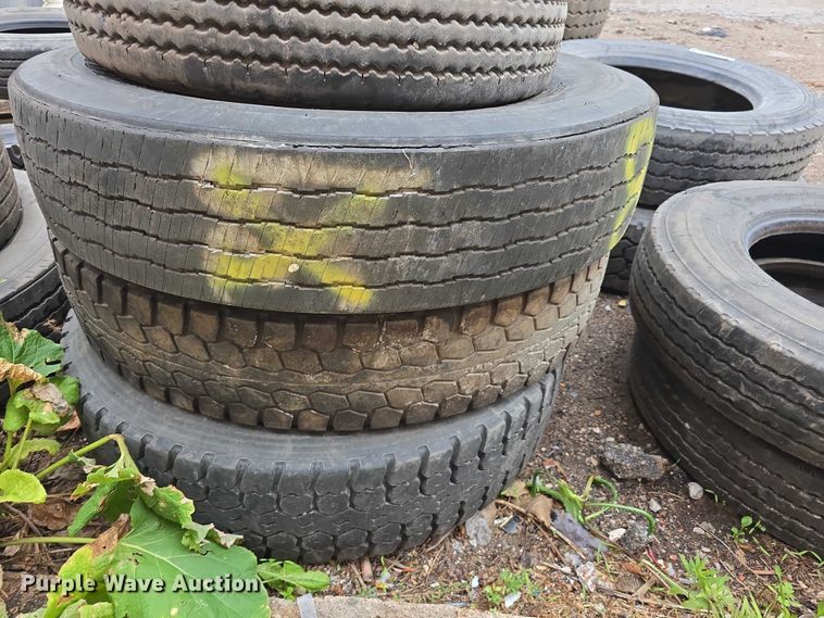 image for item EI0001 (34) tires