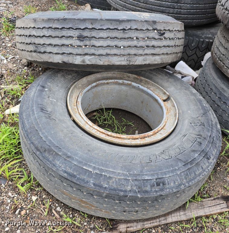 image for item EI0001 (34) tires