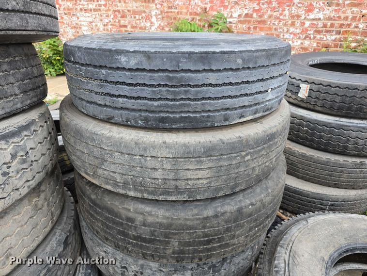 image for item EI0001 (34) tires