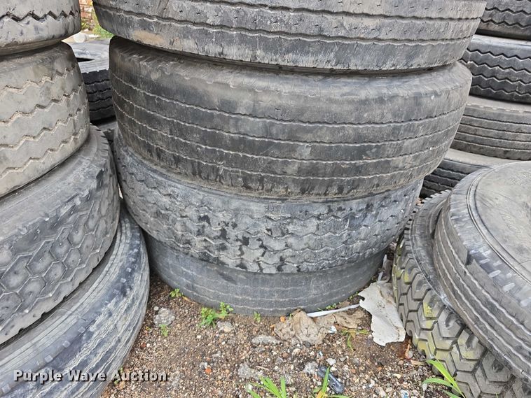 image for item EI0001 (34) tires