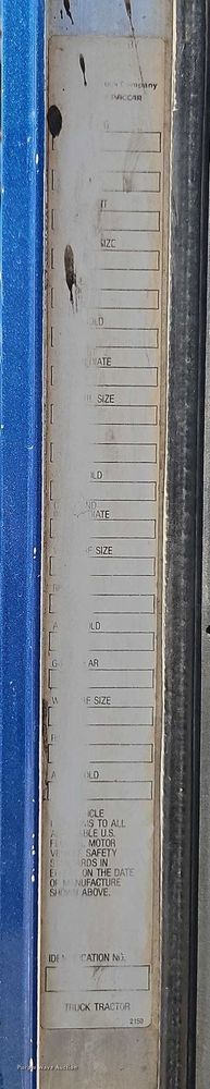 image for item EJ0065 1994 Kenworth T450 semi truck