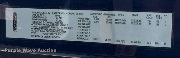 image for item EJ4615 2019 Freightliner Cascadia 125 semi truck