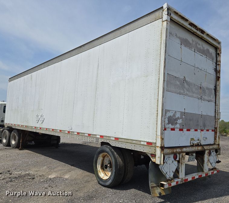 image for item EJ7515 1995 Monon dry van trailer