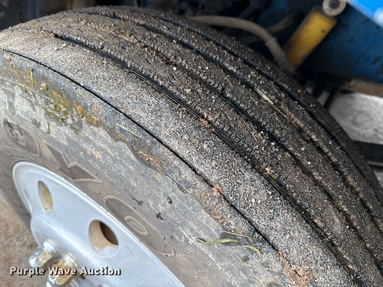 image for item EJ8765 1995 Peterbilt 378 semi truck