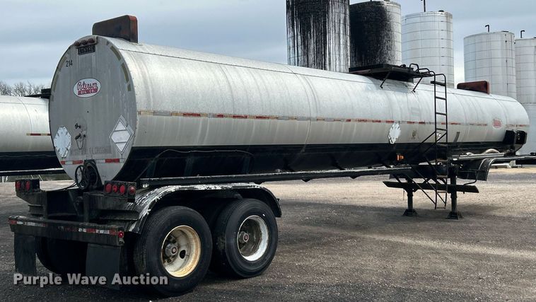 image for item EK2792 1991 Etnyre TR6 tank trailer