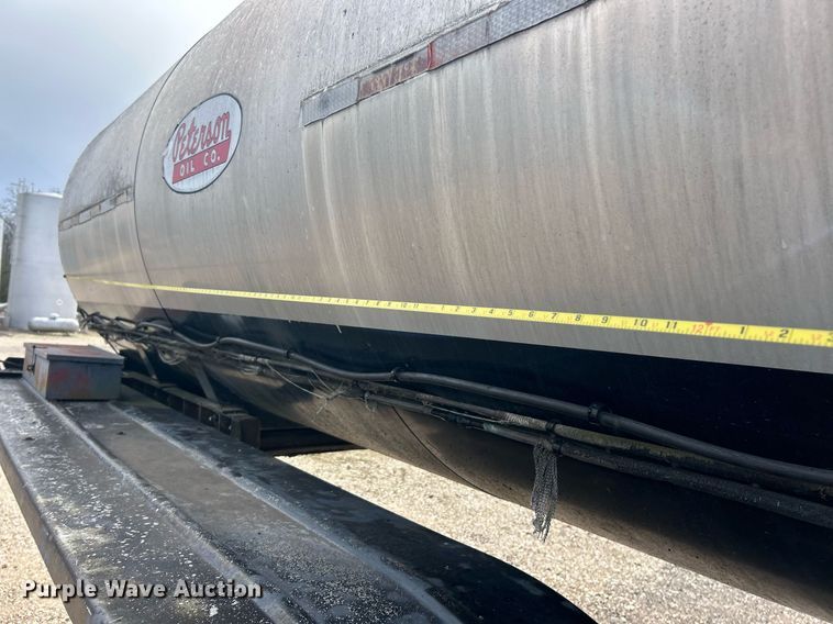 image for item EK2792 1991 Etnyre TR6 tank trailer