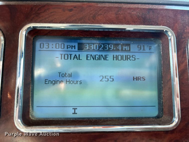 image for item EK8102 2009 Mack CXU semi truck