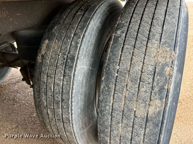 image for item EK8104 2008 Great Dane SLT-1114-11053 refrigerated van trailer