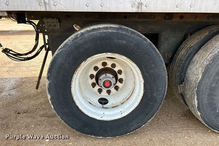 image for item EK8105 2013 Great Dane CTL-1114-11053 refrigerated van trailer