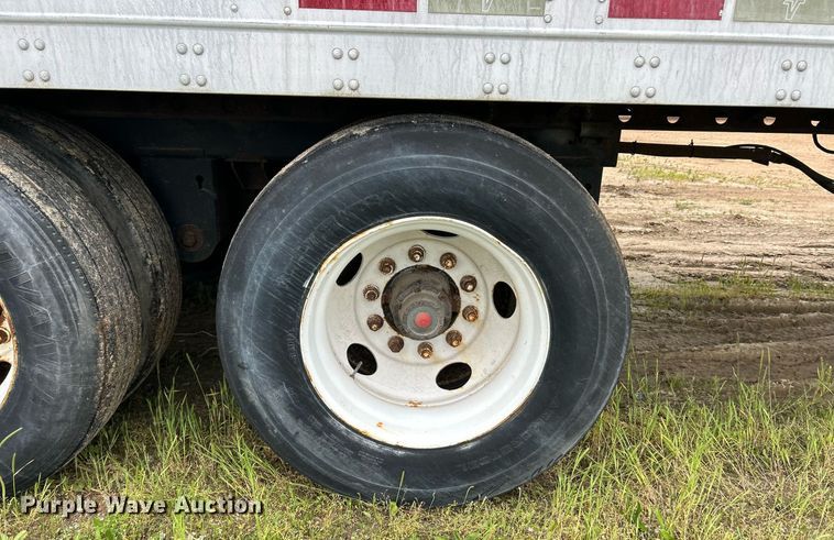 image for item EK8106 2007 Vanguard VIP4000 dry van trailer