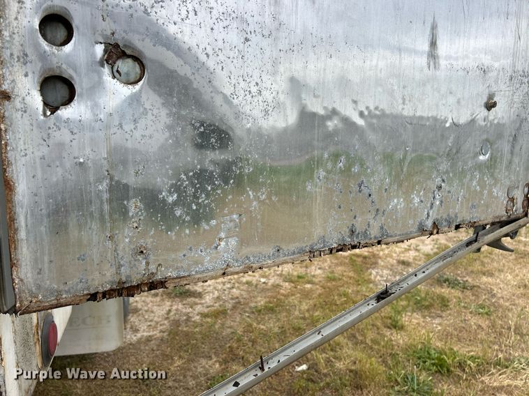 image for item EK8107 2005 Great Dane 7311TP-SA dry van trailer