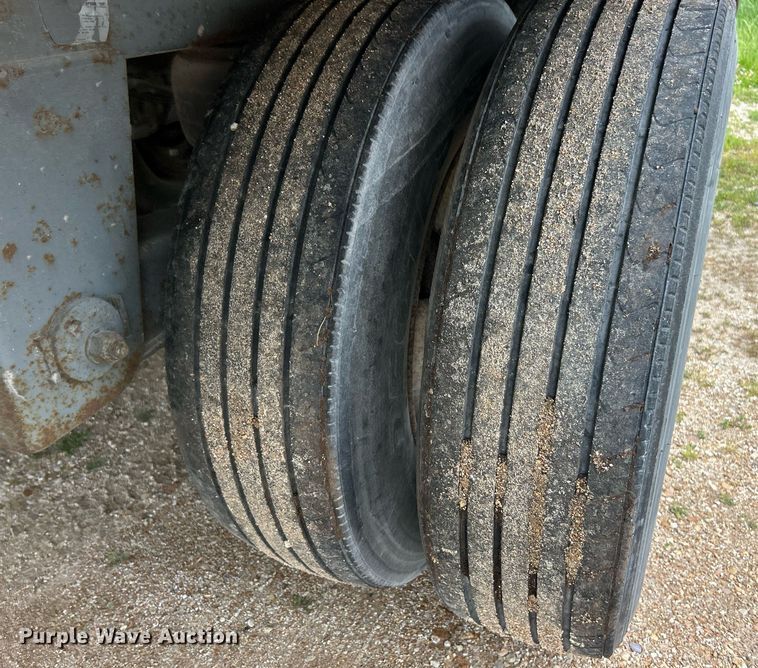 image for item EK8107 2005 Great Dane 7311TP-SA dry van trailer