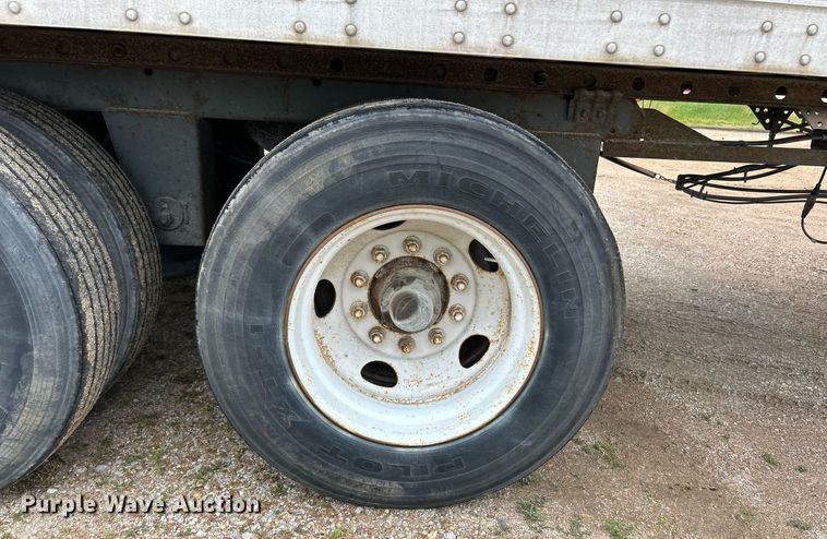 image for item EK8107 2005 Great Dane 7311TP-SA dry van trailer