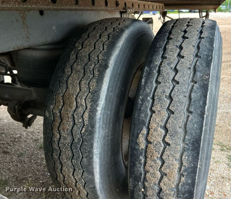 image for item EK8107 2005 Great Dane 7311TP-SA dry van trailer