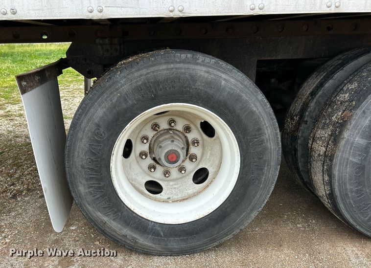 image for item EK8109 2007 Utility VS2DC dry van trailer