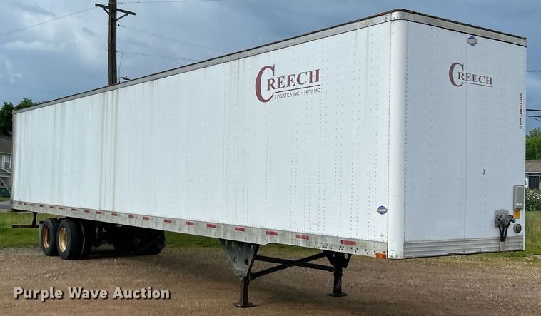 image for item EK8111 2005 Utility VS2DC dry van trailer