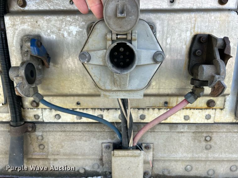 image for item EK8112 2013 Great Dane CTL-11144-11053 refrigerated van trailer