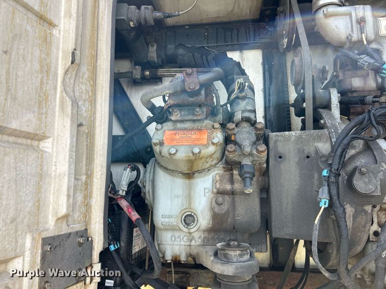 image for item EK8112 2013 Great Dane CTL-11144-11053 refrigerated van trailer