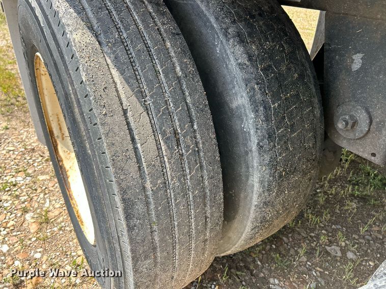 image for item EK8112 2013 Great Dane CTL-11144-11053 refrigerated van trailer