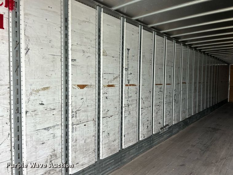 image for item EK8113 2007 Utility VS2DC dry van trailer