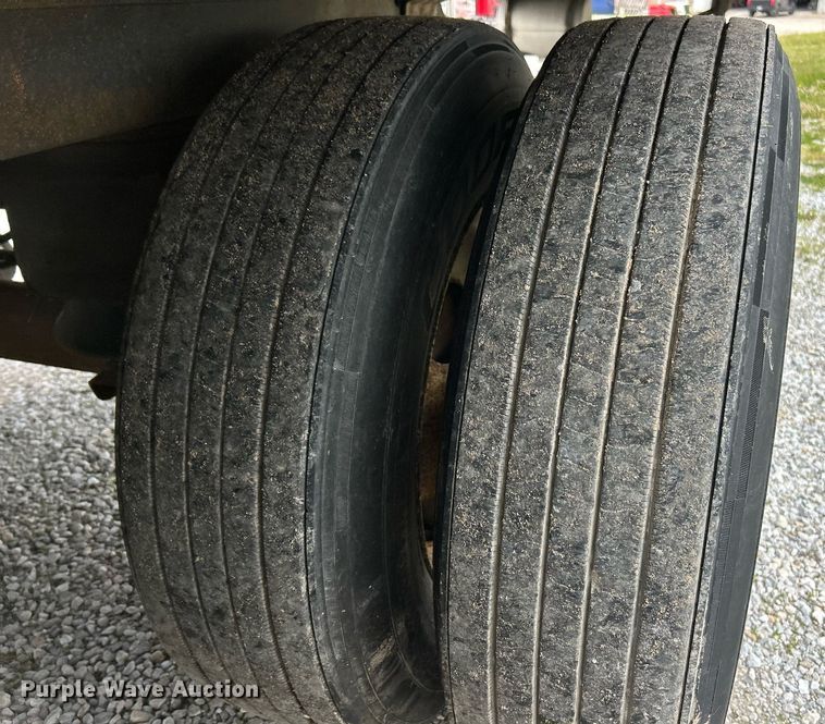 image for item EK8114 2013 Great Dane CTL-1114-11053 refrigerated van trailer