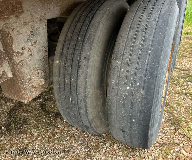 image for item EK8115 2005 Great Dane 7311TP-3A dry van trailer