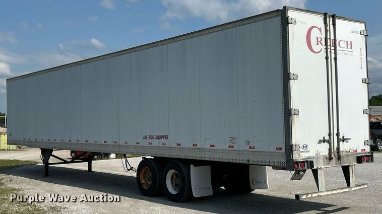 image for item EK8117 2007 Hyundai dry van trailer