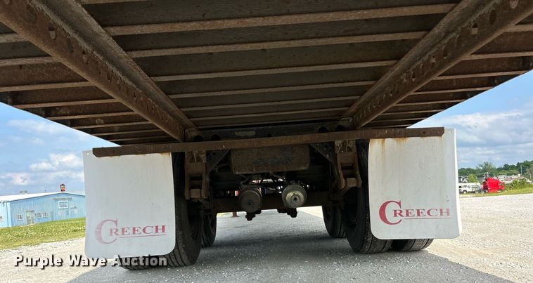 image for item EK8117 2007 Hyundai dry van trailer