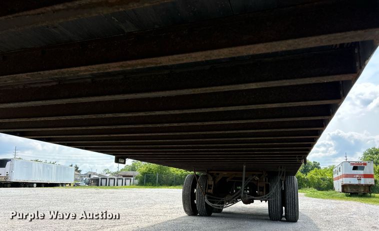 image for item EK8117 2007 Hyundai dry van trailer