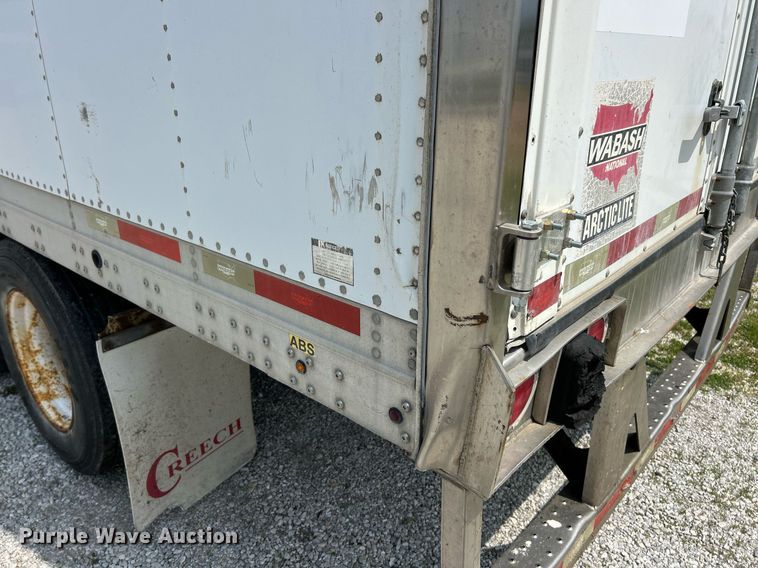 image for item EK8118 2011 Wabash refrigerated van trailer