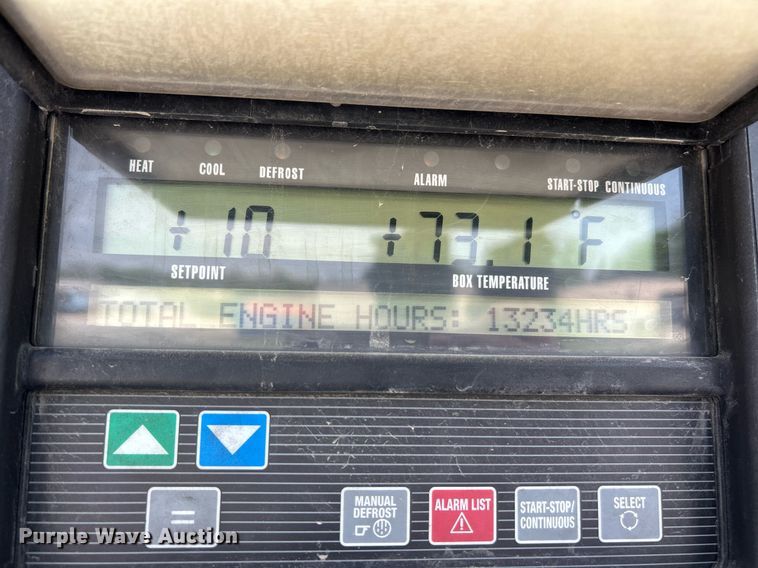 image for item EK8118 2011 Wabash refrigerated van trailer